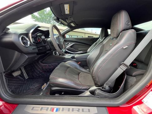 Certified 2020 Chevrolet Camaro ZL1 RWD image 14