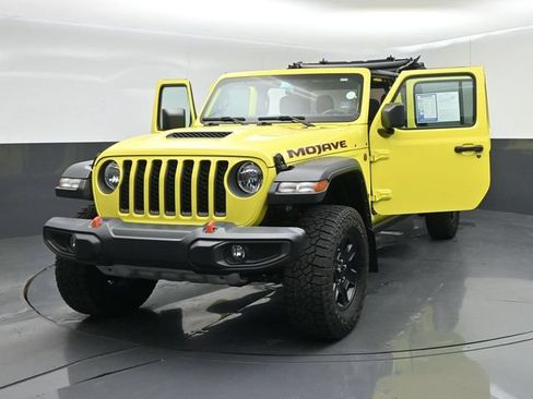 Used 2023 Jeep Gladiator Mojave AWD/4WD image 66