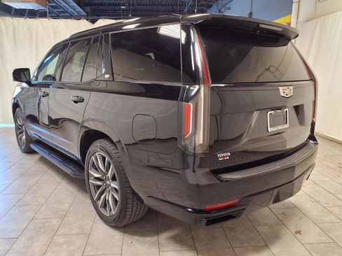 Used 2022 Cadillac Escalade Sport Platinum image 7
