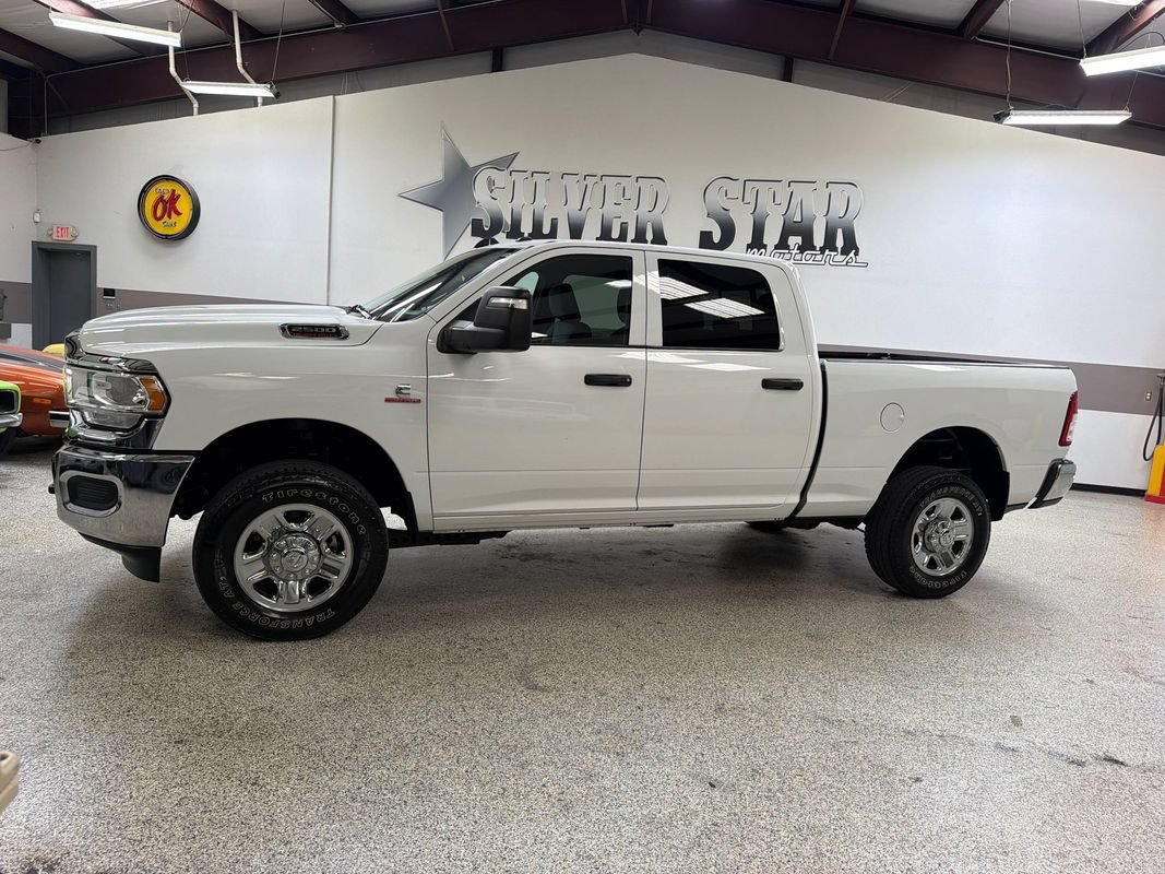 Used 2023 RAM 2500 Tradesman AWD/4WD image 2