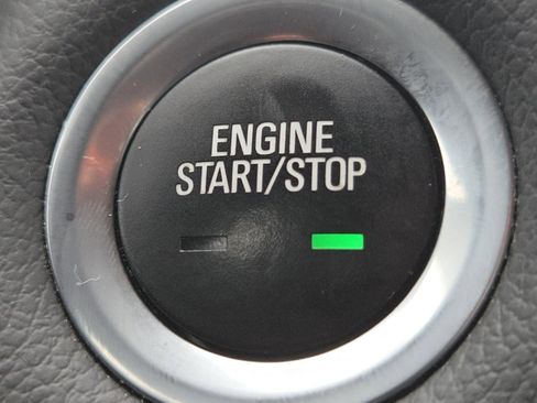 Used 2021 Chevrolet Traverse Premier w/ Redline Edition image 37