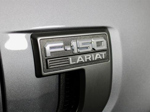 Used 2021 Ford F150 Lariat w/ Equipment Group 502A High image 12