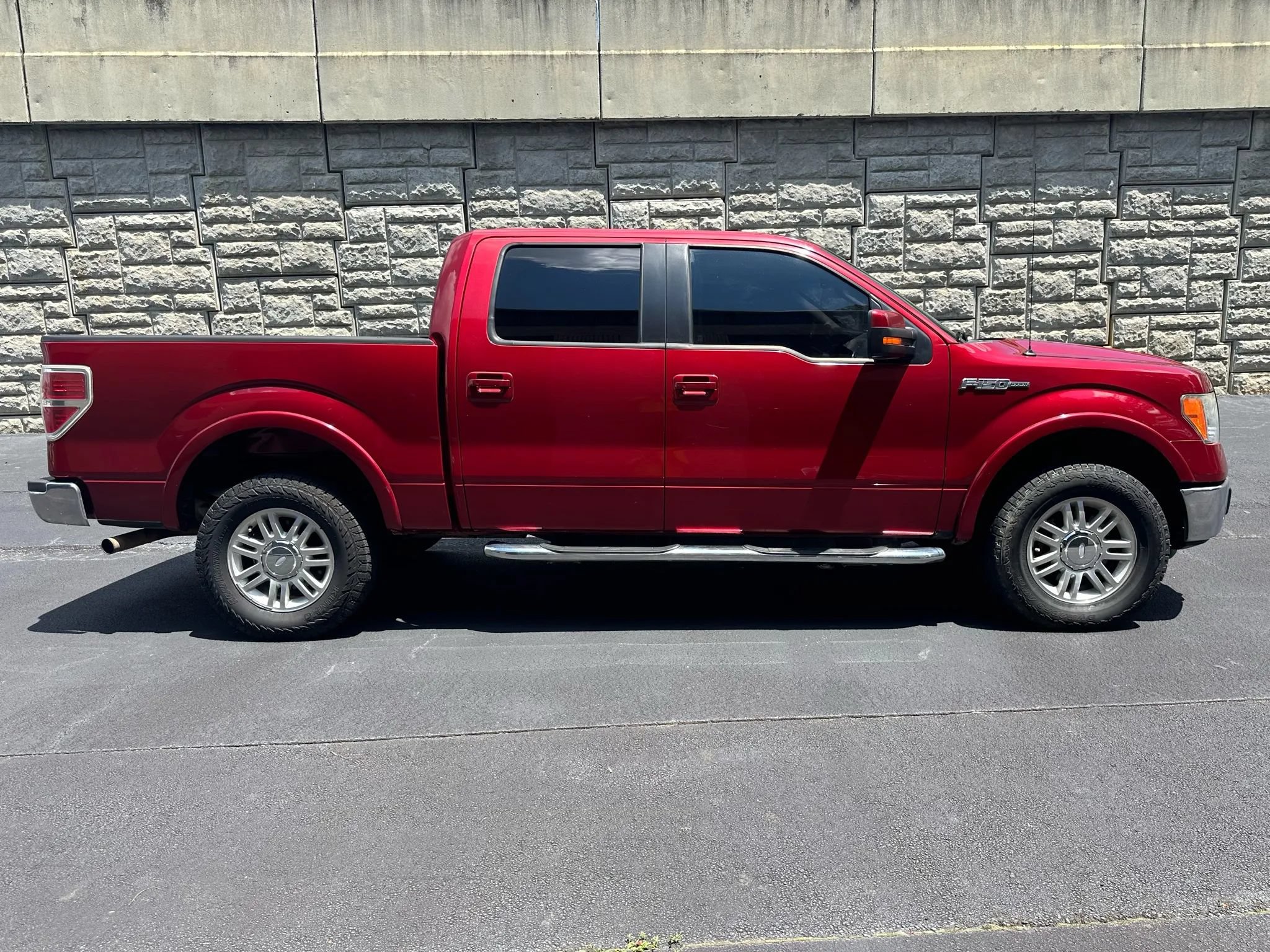 Used 2013 Ford F150 Lariat w/ Mid Equipment Group AWD/4WD image 6