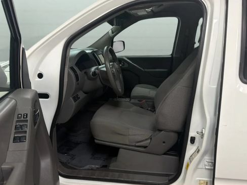 Used 2019 Nissan Frontier SV RWD image 20