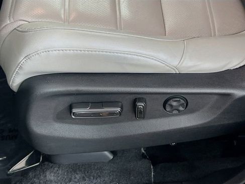 Used 2019 Honda CR-V EX-L image 15