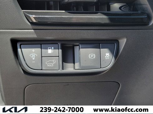 New 2025 Kia EV6 Wind RWD image 27