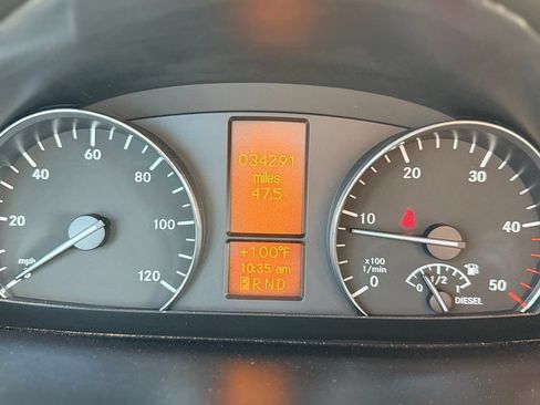 Used 2015 Mercedes-Benz Sprinter 3500 image 9