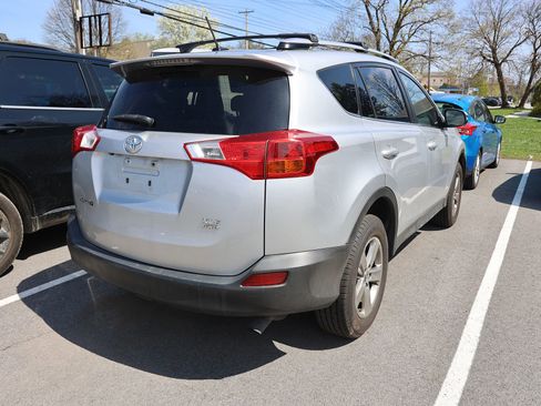 Used 2015 Toyota RAV4 XLE image 5