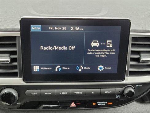 New 2026 Hyundai Venue SE image 13