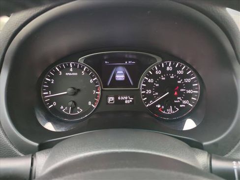 Used 2015 Nissan Altima 2.5 SV image 11