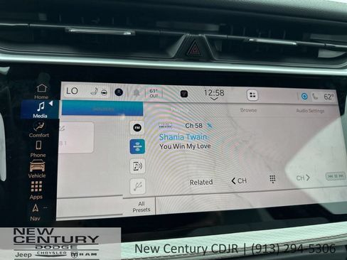 New 2026 Jeep Cherokee Limited AWD/4WD image 42