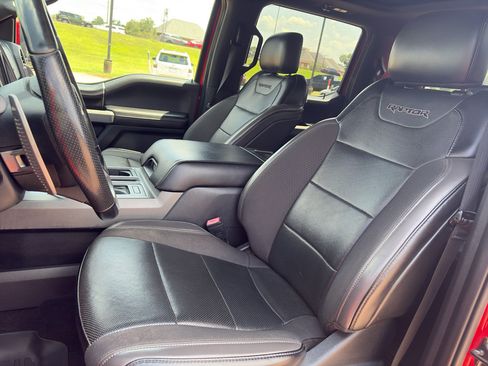 Used 2019 Ford F150 Raptor w/ Equipment Group 802A Luxury AWD/4WD image 9
