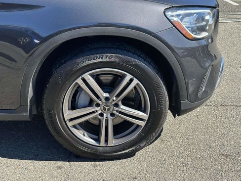 Used 2021 Mercedes-Benz GLC 300 4MATIC w/ Multimedia Package image 10