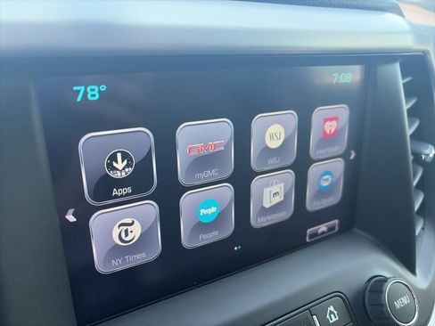 Used 2019 GMC Acadia SLT image 15