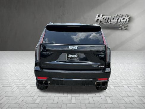 Used 2024 Cadillac Escalade V w/ LPO, ONYX Package AWD/4WD image 8
