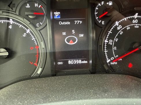 Used 2021 Toyota 4Runner Trail Special Edition AWD/4WD image 10