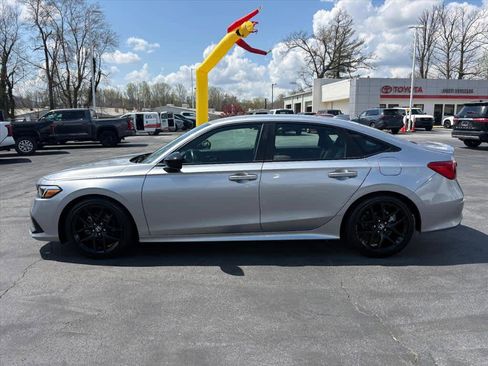 Used 2024 Honda Civic Sport image 27