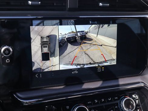 Used 2023 GMC Sierra 1500 AT4X image 12