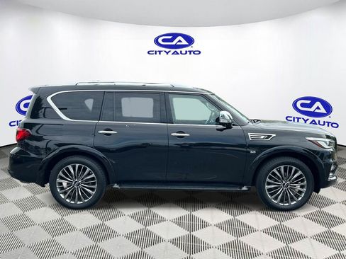 Used 2018 INFINITI QX80 2WD w/ Deluxe Technology Package image 2