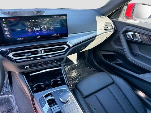 Used 2024 BMW 230i Coupe image 24