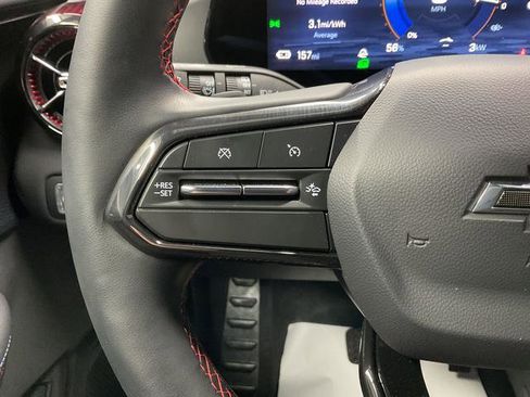 Used 2025 Chevrolet Blazer EV RS image 18