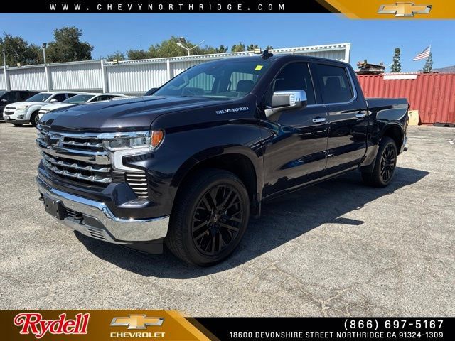 Used 2022 Chevrolet Silverado 1500 LTZ w/ LTZ Convenience Package II RWD image 1