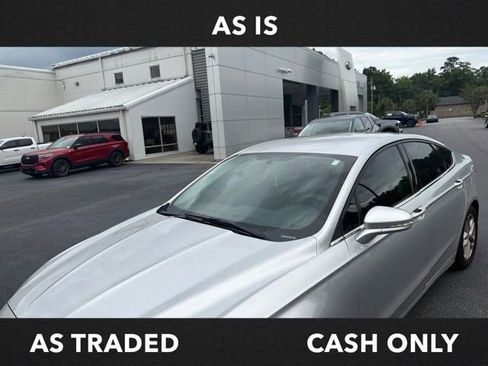 Used 2014 Ford Fusion SE FWD image 20