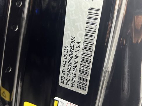 Used 2024 Jeep Wrangler Unlimited Rubicon 4xe w/ Capability Package image 39