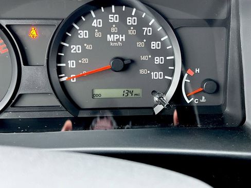 New 2025 Chevrolet Low Cab Forward image 32