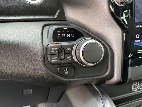 Certified 2025 RAM 1500 Big Horn AWD/4WD image 28