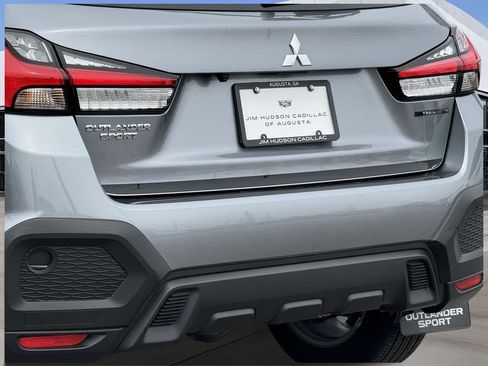 Used 2025 Mitsubishi Outlander Sport AWD image 10