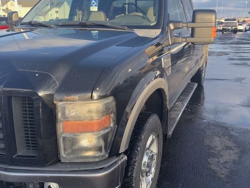 Used 2010 Ford F250 XLT image 3