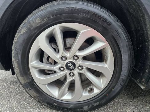 Used 2017 Hyundai Tucson SE w/ SE Popular Package 02 FWD image 9