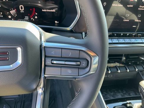 New 2026 GMC Canyon Elevation w/ Convenience Package image 9