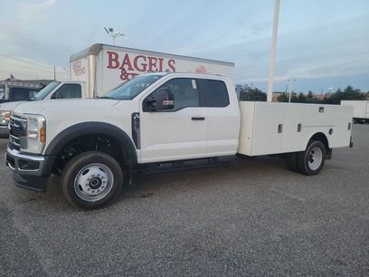 New 2025 Ford F550 4x4 Supercab Super Duty