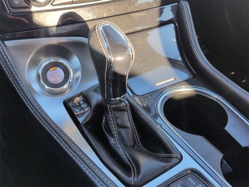 Used 2022 Nissan Maxima SL image 11