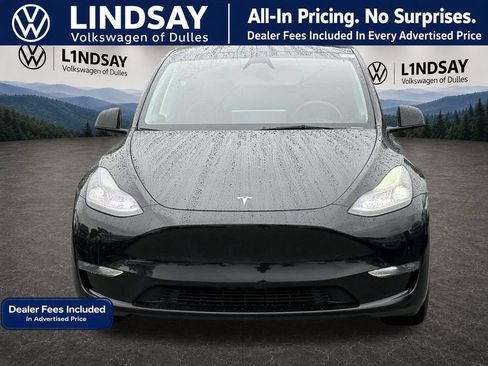 Used 2023 Tesla Model Y Long Range AWD/4WD image 3