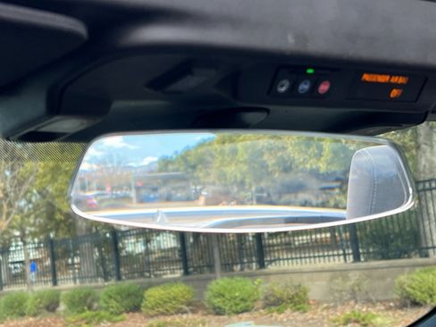 Used 2023 Chevrolet Camaro LT image 24