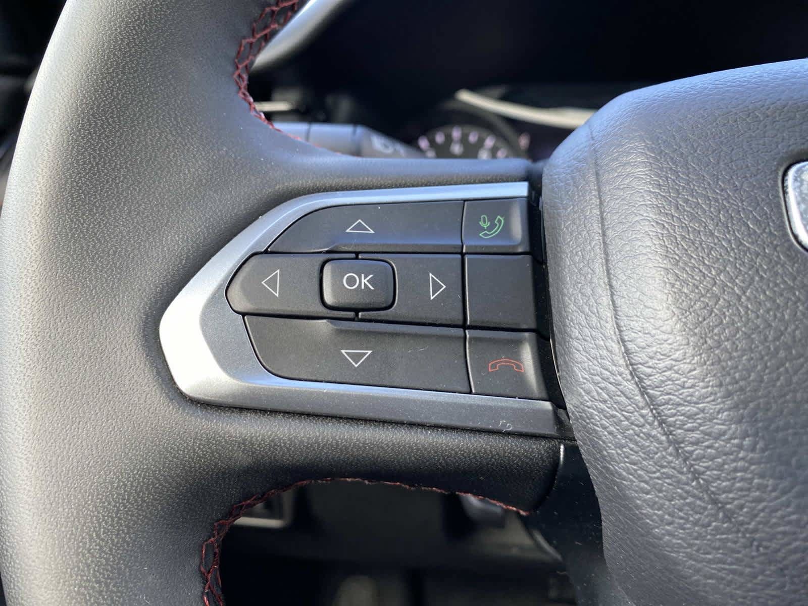 Certified 2026 Jeep Compass Trailhawk AWD/4WD image 19