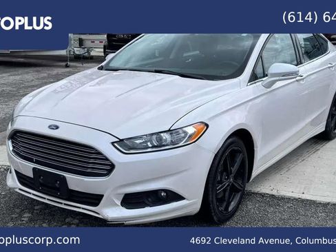 Used 2016 Ford Fusion SE FWD image 1