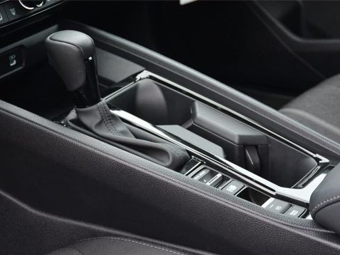 Used 2024 Honda Accord Sport image 22