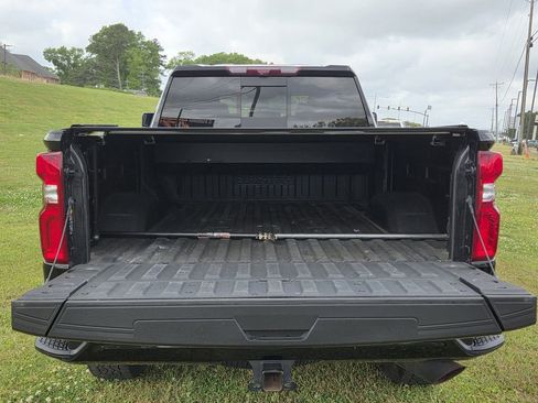 Used 2024 Chevrolet Silverado 2500 High Country w/ High Country Premium Package AWD/4WD image 25
