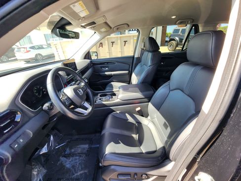 Certified 2023 Honda Pilot EX-L image 18