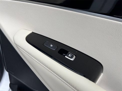 Used 2017 Kia Sorento SX image 20