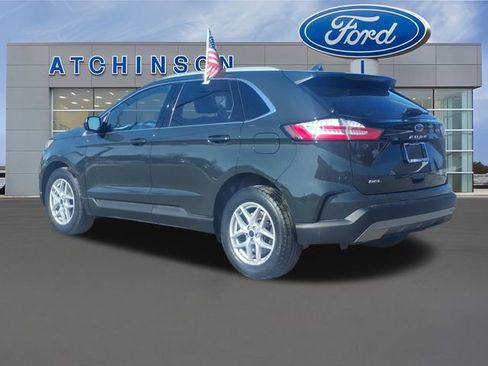 Certified 2023 Ford Edge SEL w/ Convenience Package image 3