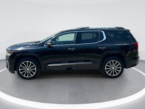 Used 2023 GMC Acadia Denali w/ Denali Ultimate Package AWD/4WD image 6