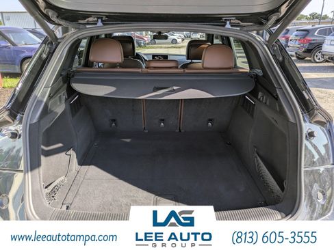 Used 2019 Audi Q5 2.0T Premium Plus w/ Premium Plus Package AWD/4WD image 12