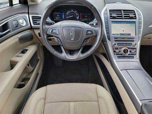 Used 2019 Lincoln MKZ Reserve w/ Luxury Package image 31