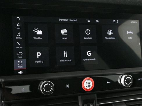 Certified 2026 Porsche Macan image 15