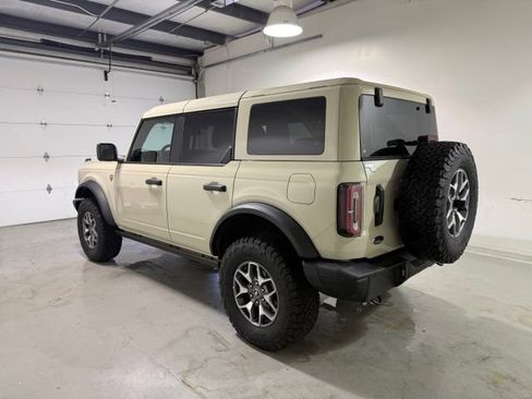 Used 2025 Ford Bronco Badlands AWD/4WD image 5